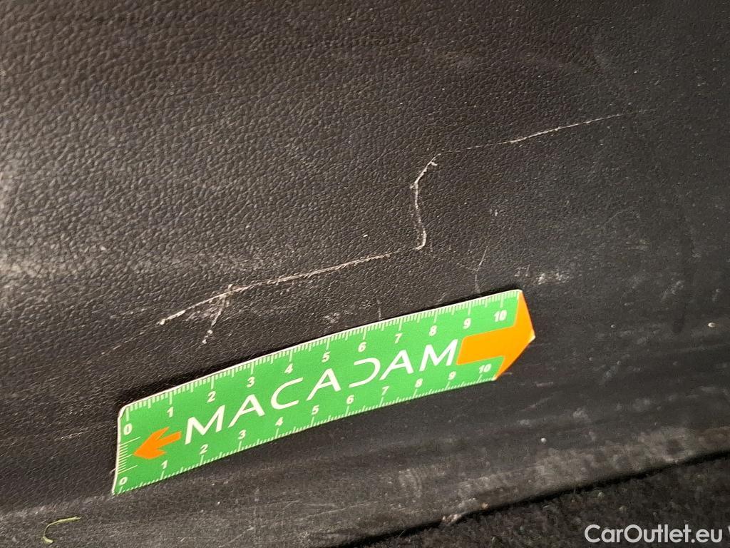  Hyundai  Konna HYUNDAI Kona / 2020 / 5P / SUV 1.0 T-GDI 120 MHEV 48V BUSINESS #9