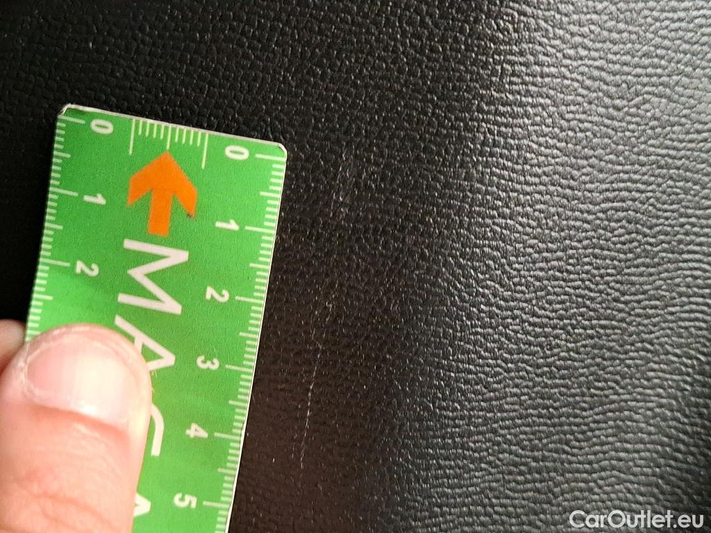  Peugeot  2008  Allure Pack 1.5 HDi 130CV BVA8 E6d #16