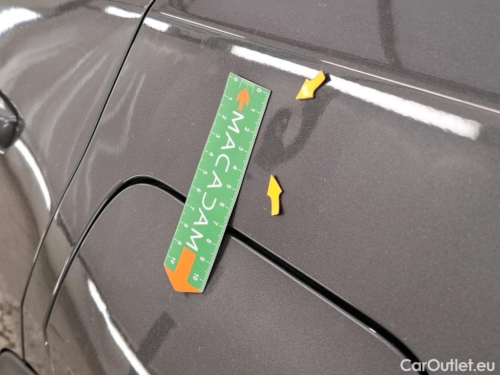  Peugeot  2008  Allure 1.5 HDi 130CV BVA8 E6d #38