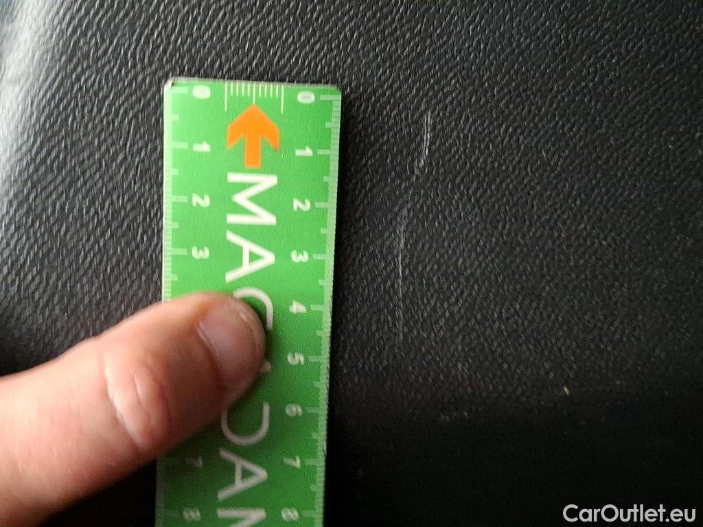  Peugeot  2008  Allure Pack 1.5 HDi 130CV BVA8 E6d #21