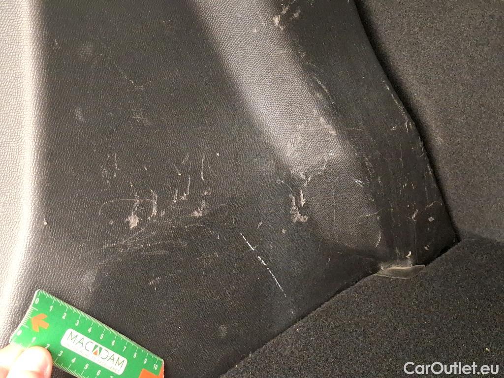  Peugeot  2008  Allure Business 1.5 HDi 110CV BVM6 E6d #14