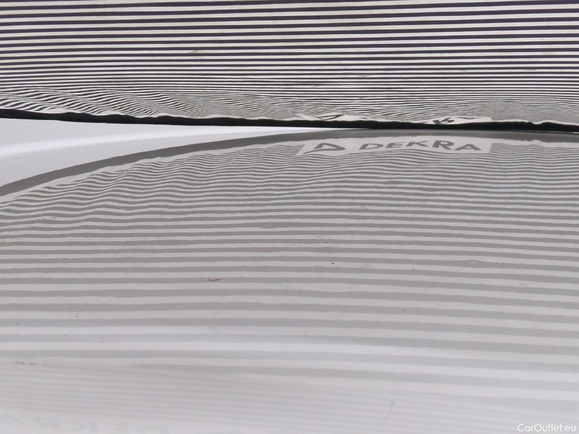  Opel  Corsa  F Edition Business 1.5 100CV BVM6 E6d #25