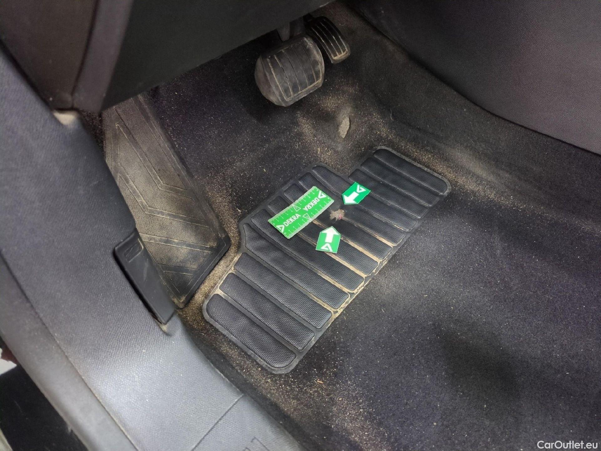  Opel  Astra  Berline 5-pt. Elegance Business 1.5 130CV BVA8 6E #7