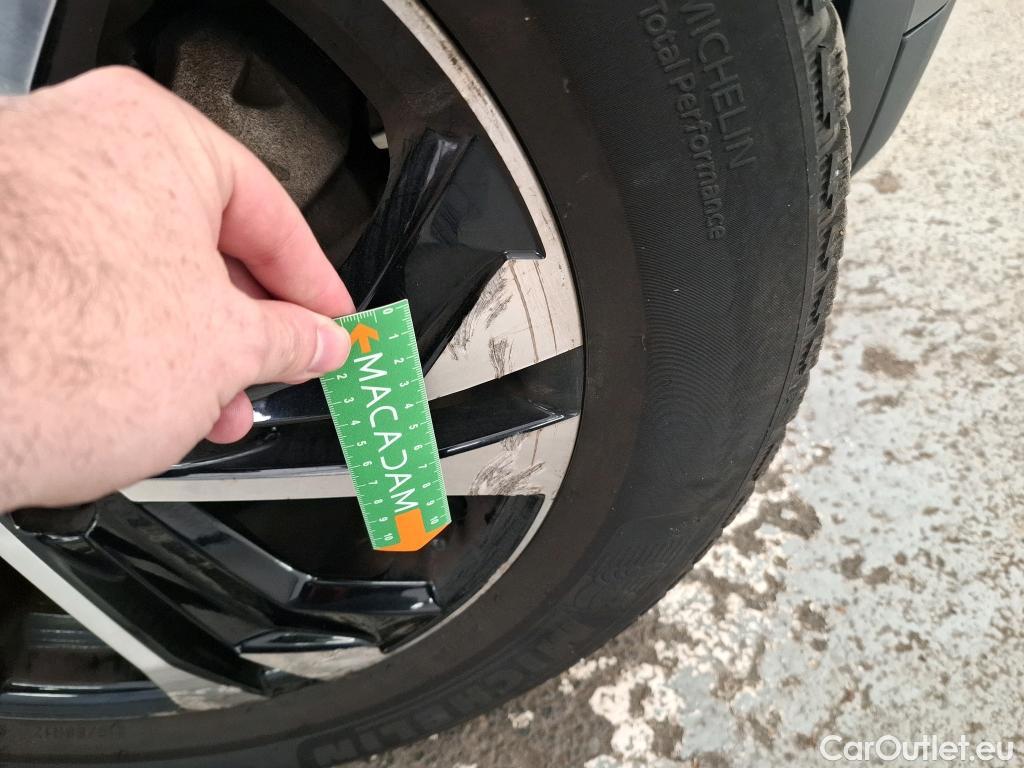  Peugeot  2008  Allure 1.5 HDi 130CV BVA8 E6d #6