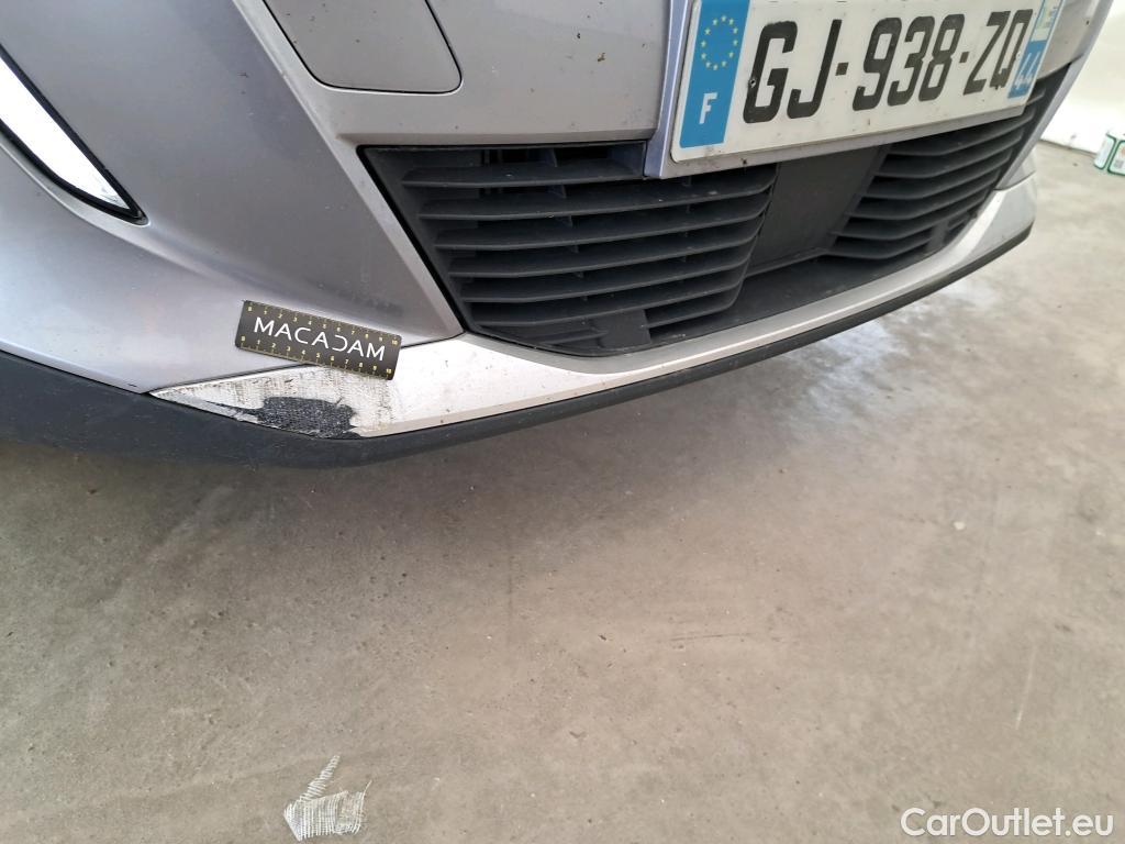  Peugeot  2008  Allure Pack 1.5 HDi 110CV BVM6 E6d #8