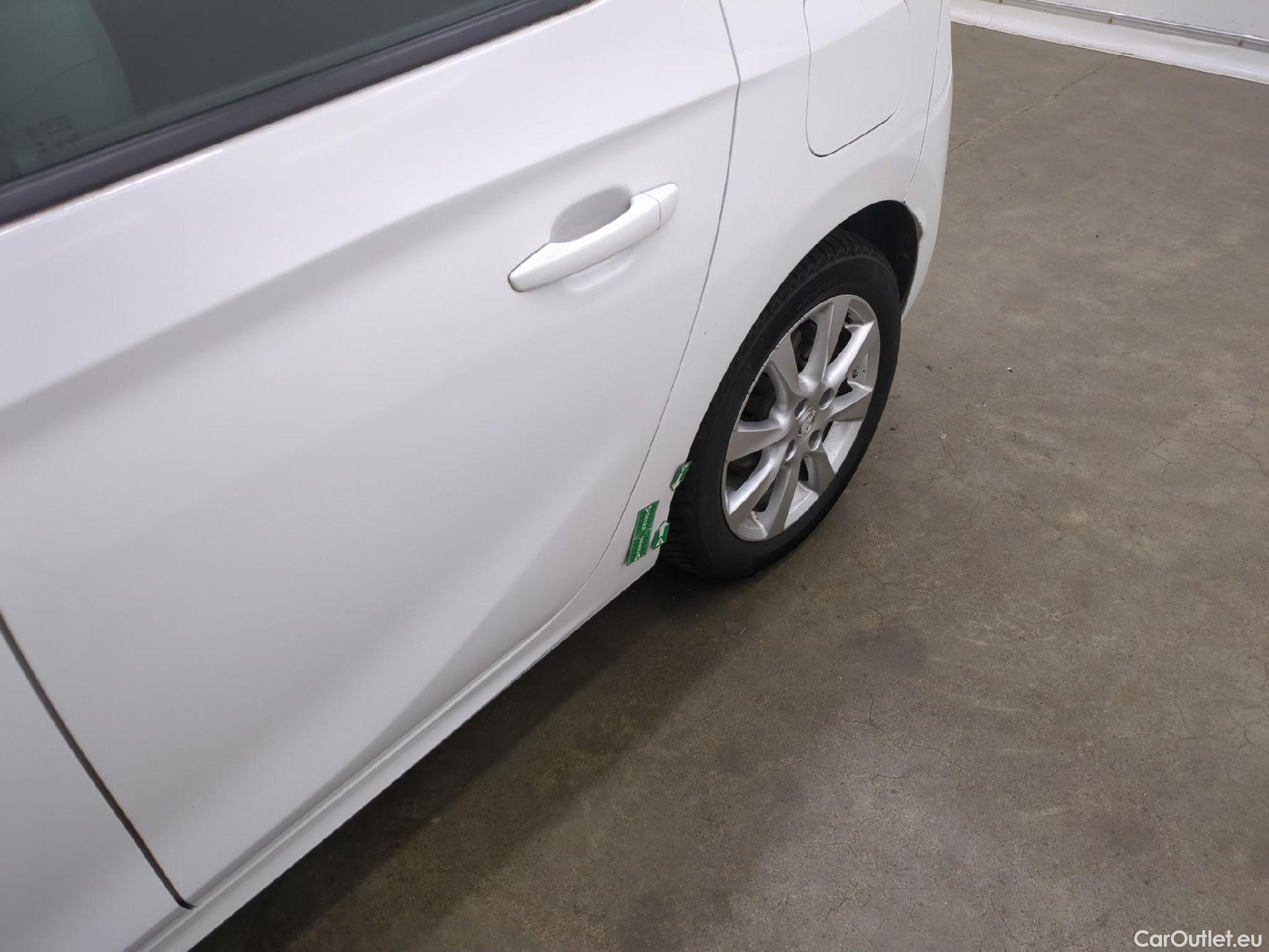  Opel  Corsa  F Edition Business 1.5 100CV BVM6 E6d #38