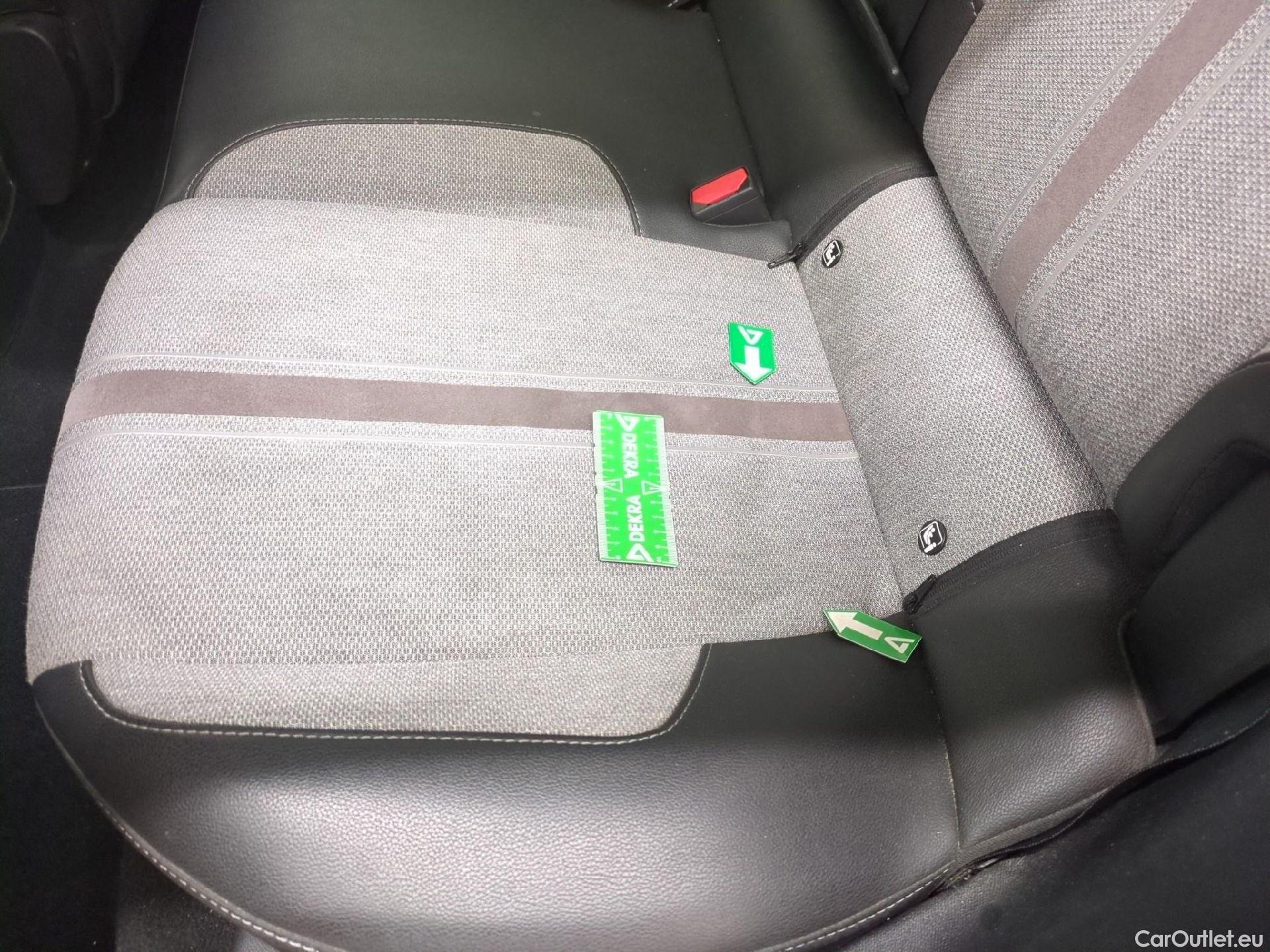  Opel  Astra  Berline 5-pt. Elegance Business 1.5 130CV BVA8 6E #12