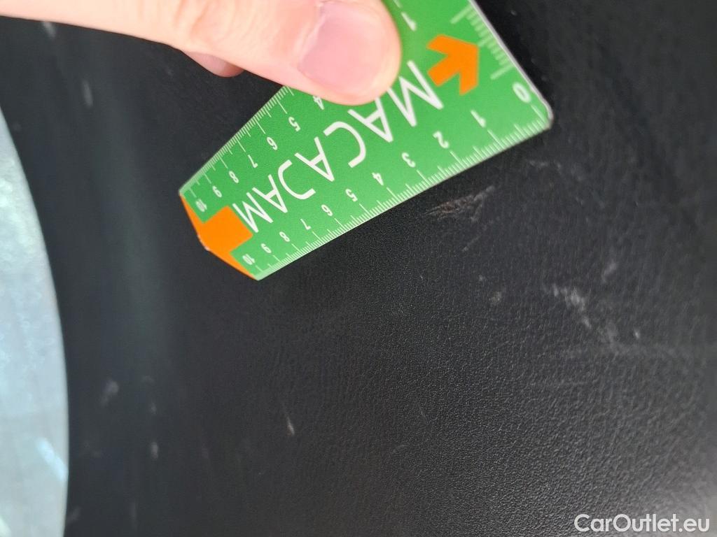  Nissan  Juke NISSAN  / 2019 / 5P / Crossover DIG-T 114 DCT N-Connecta #10