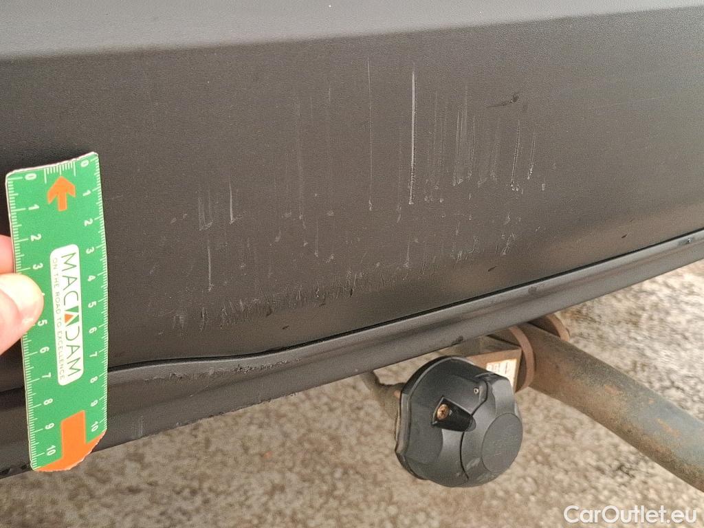  Peugeot  2008  Allure Business 1.5 HDi 110CV BVM6 E6d #29