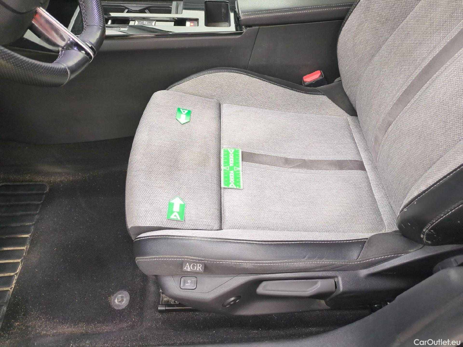  Opel  Astra  Berline 5-pt. Elegance Business 1.5 130CV BVA8 6E #11