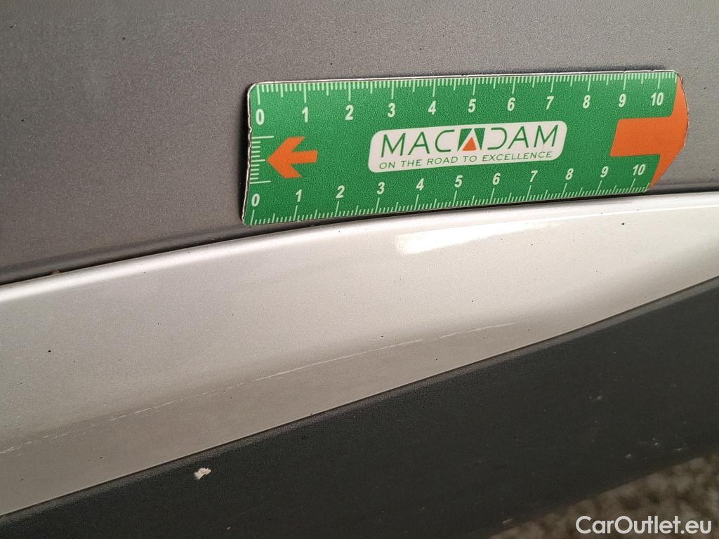  Peugeot  2008  Allure Business 1.5 HDi 130CV BVA8 E6d #11