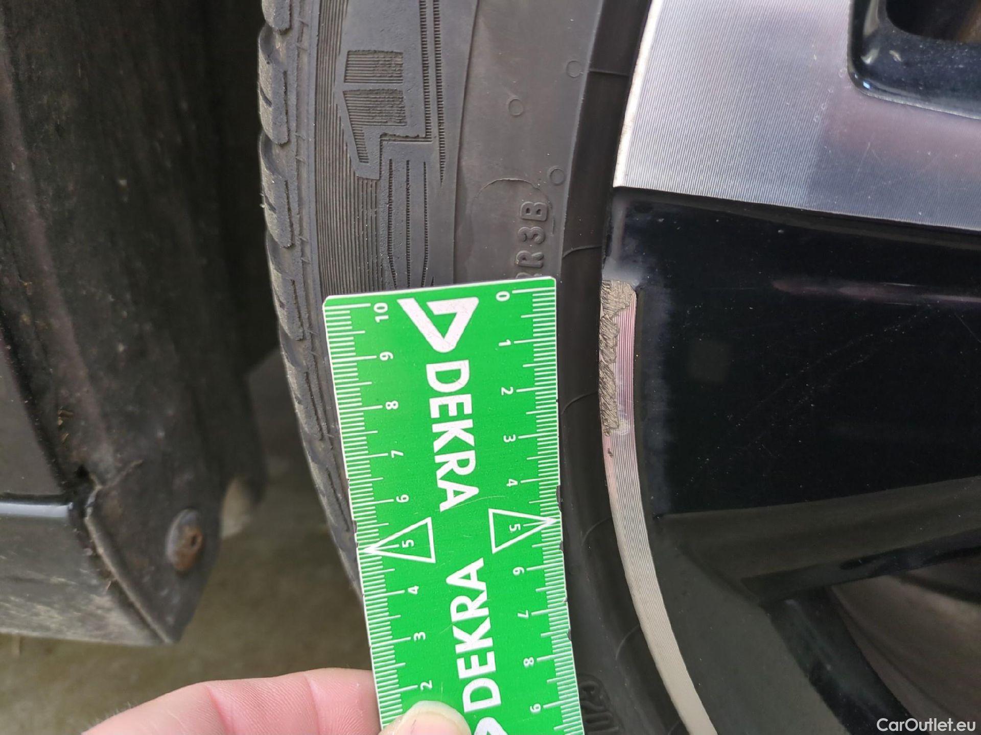  Opel  Astra  Berline 5-pt. Elegance Business 1.5 130CV BVA8 6E #25