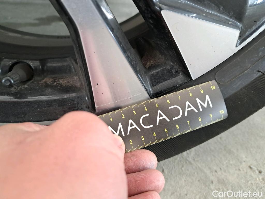  Peugeot  2008  Allure Pack 1.5 HDi 110CV BVM6 E6d #14