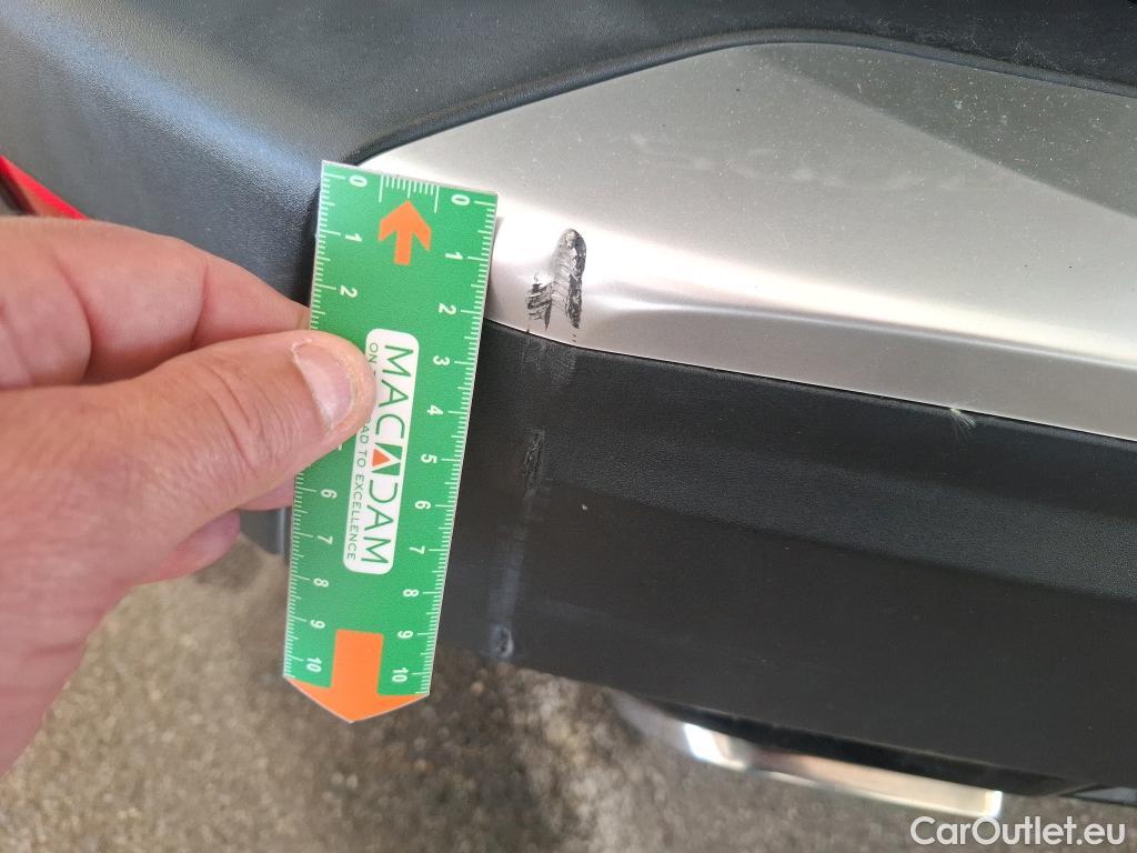  Peugeot  2008 PEUGEOT  / 2019 / 5P / Crossover PureTech 130 S&S EAT8 GT PACK #19