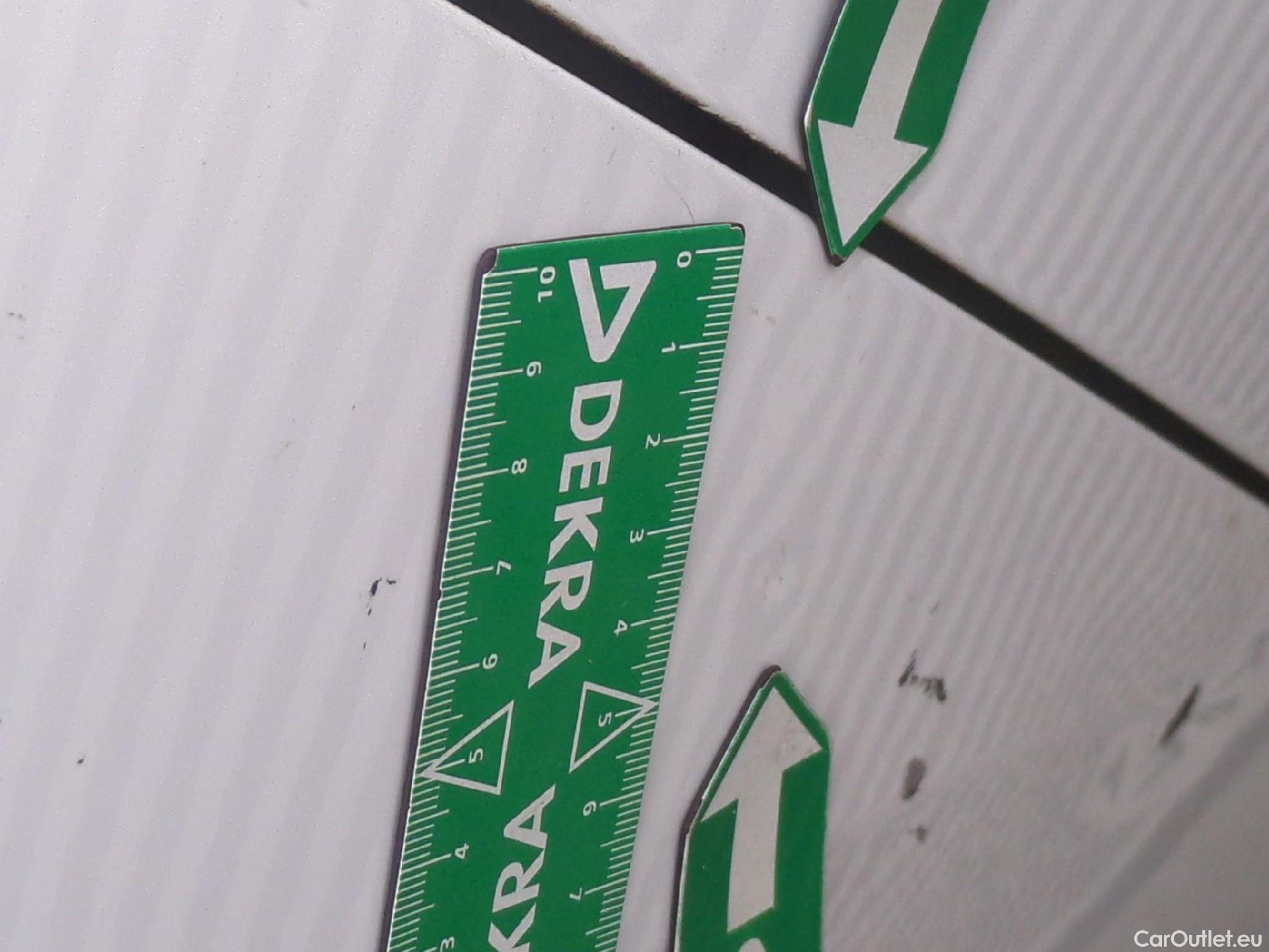  Opel  Corsa  F Edition Business 1.5 100CV BVM6 E6d #19