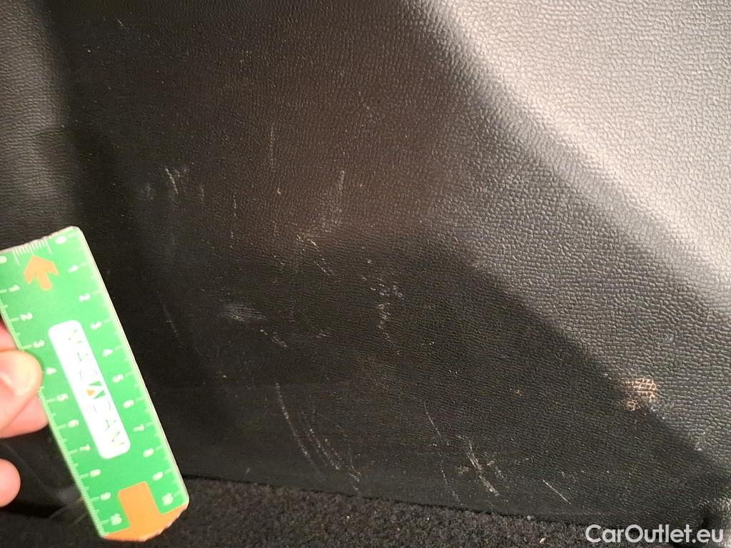  Peugeot  2008  Allure Business 1.5 HDi 110CV BVM6 E6d #11