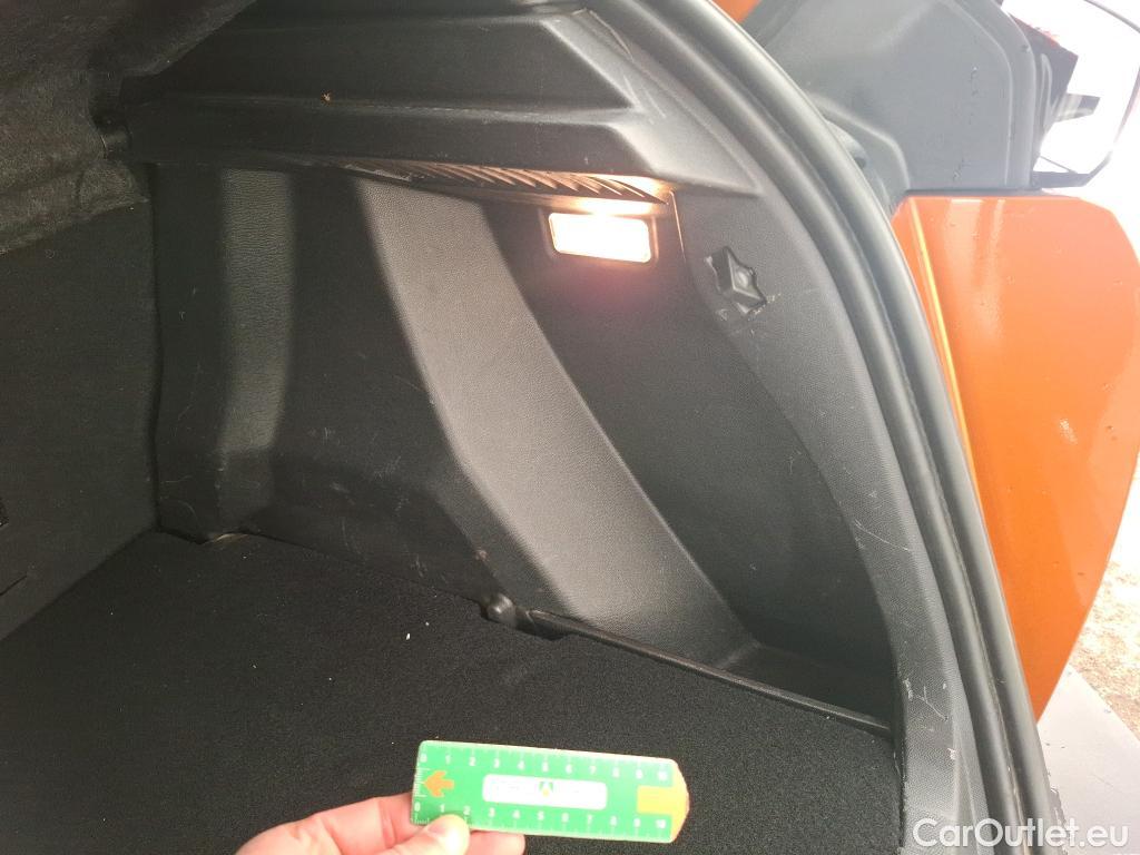  Peugeot  2008  Allure Business 1.5 HDi 110CV BVM6 E6d #8