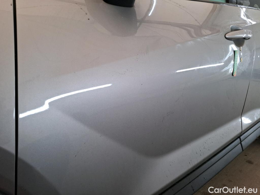  Nissan  Juke NISSAN  / 2019 / 5P / Crossover DIG-T 114 DCT N-Connecta #13