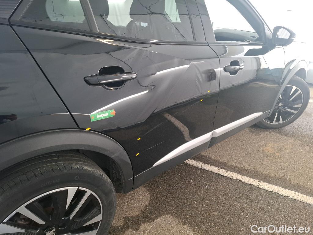  Peugeot  2008 PEUGEOT  / 2019 / 5P / Crossover PureTech 130 S&S EAT8 GT PACK #9