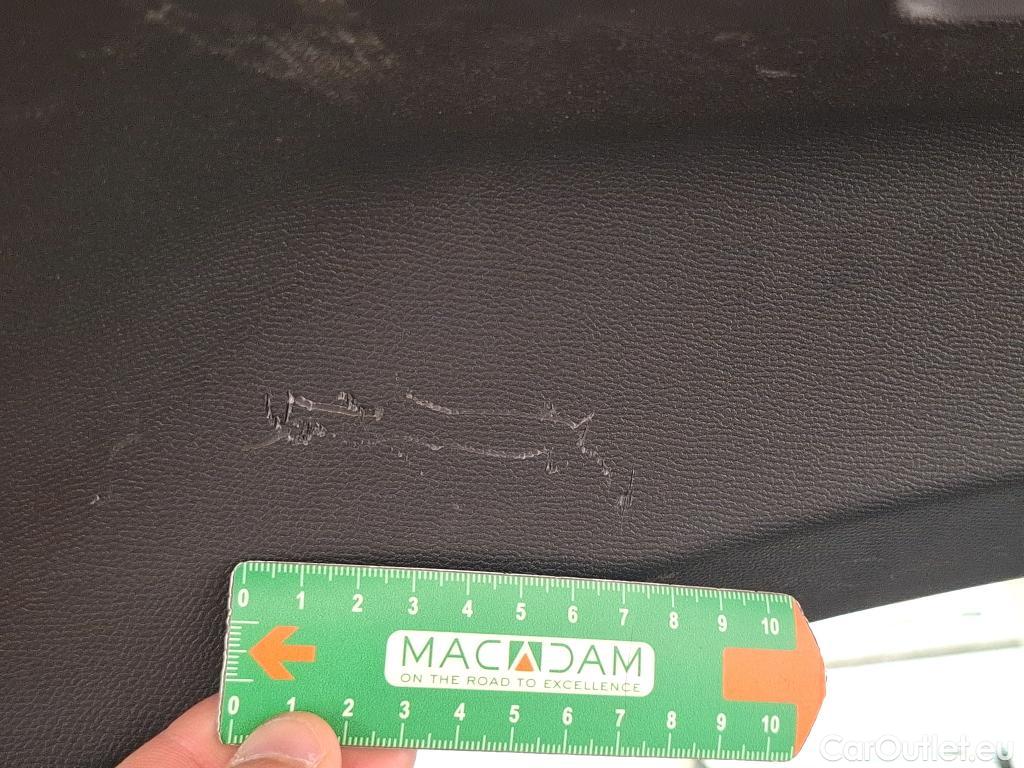  Peugeot  2008  Allure Business 1.5 HDi 110CV BVM6 E6d #17