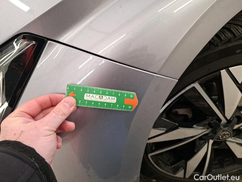  Peugeot  308  Allure 1.2 PureTech 130CV BVA8 E6d #41