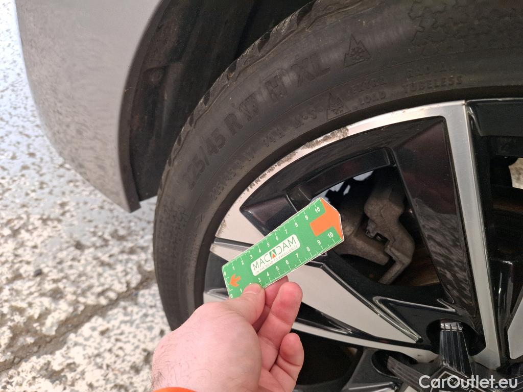  Peugeot  308  Allure 1.2 PureTech 130CV BVA8 E6d #25