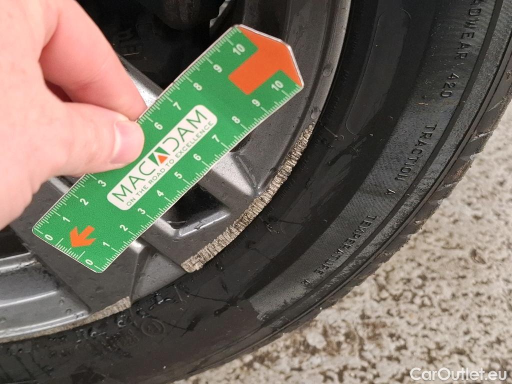  Peugeot  308  SW Active Pack 1.2 PureTech 130CV BVA8 E6d #3