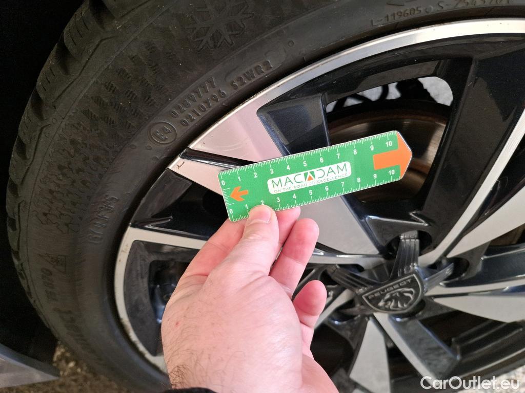  Peugeot  308  Allure 1.2 PureTech 130CV BVA8 E6d #20