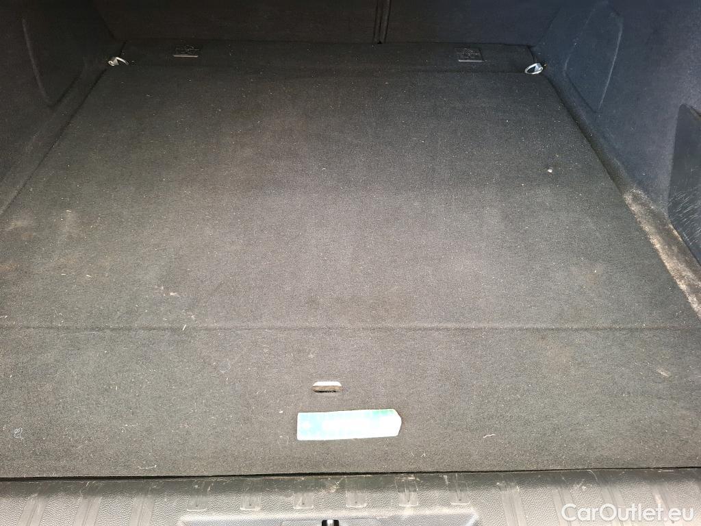  Peugeot  308  SW Active Business 1.5 HDi 130CV BVA8 E6d #14