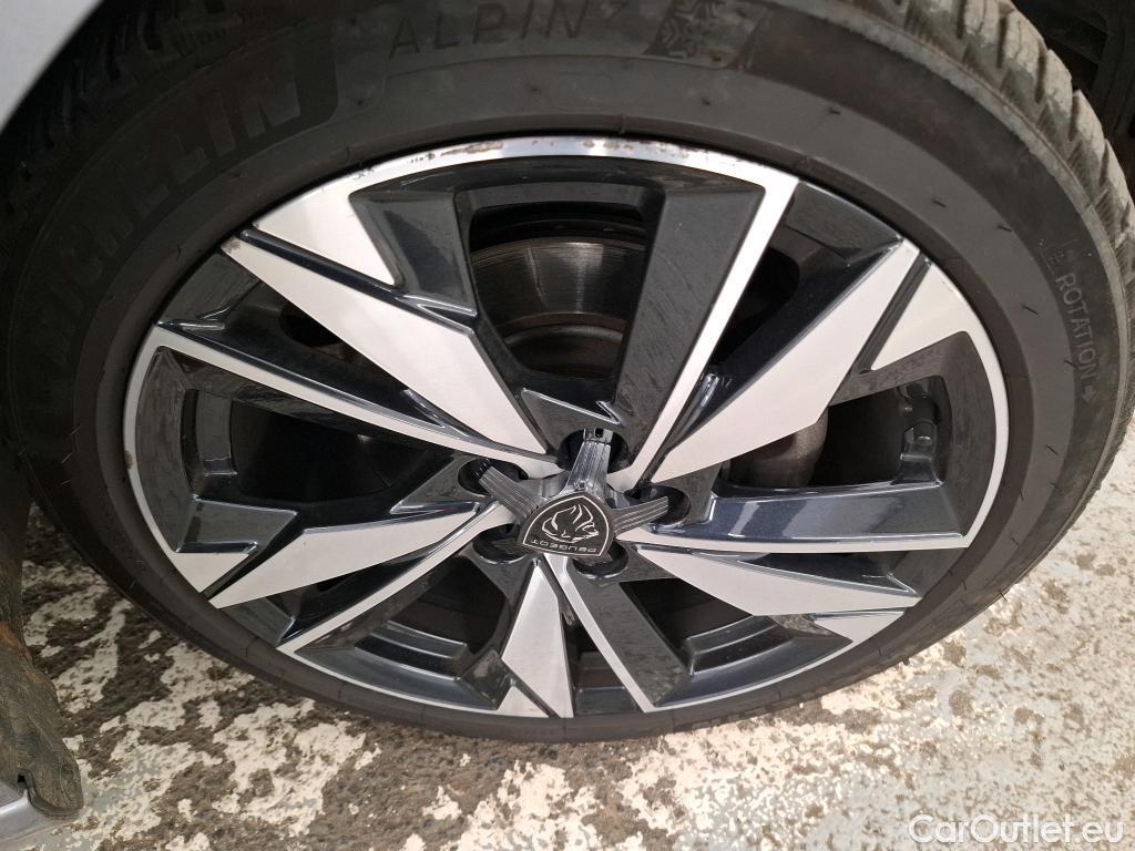  Peugeot  308  Allure 1.2 PureTech 130CV BVA8 E6d #38