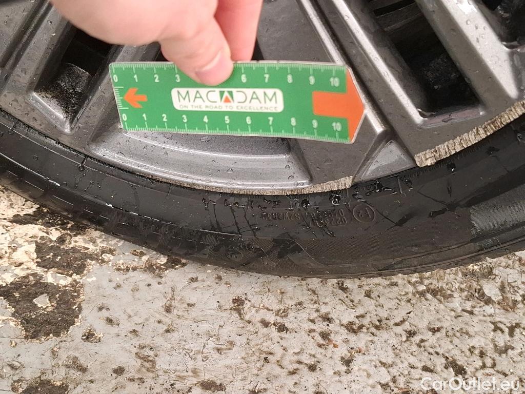  Peugeot  308  SW Active Pack 1.2 PureTech 130CV BVA8 E6d #4