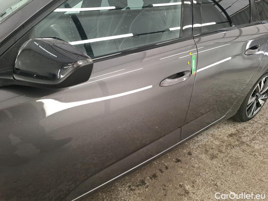  Peugeot  308 PEUGEOT  SW / 2021 / 5P / Break PureTech 130 S&S EAT 8 ALLURE #43