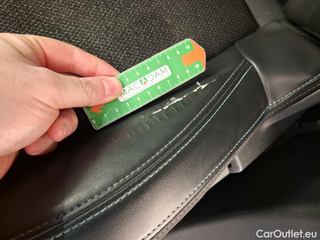  Peugeot  308  Allure 1.2 PureTech 130CV BVA8 E6d #11