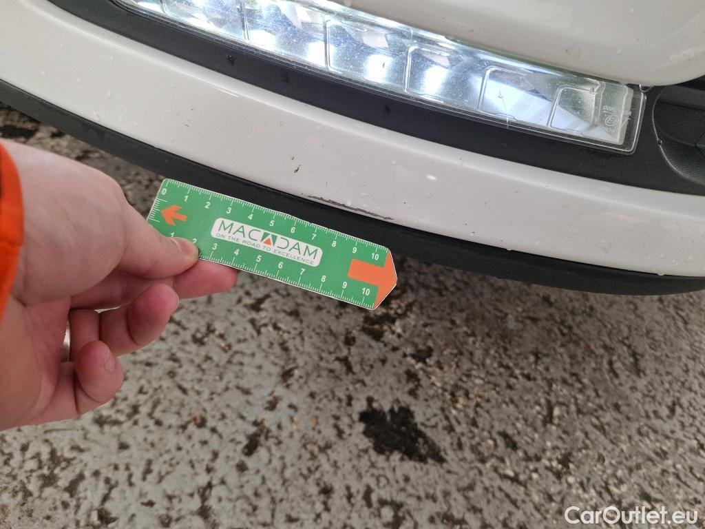  Renault  Clio  IV Business 0.9 TCe 90CV BVM5 E6 #23