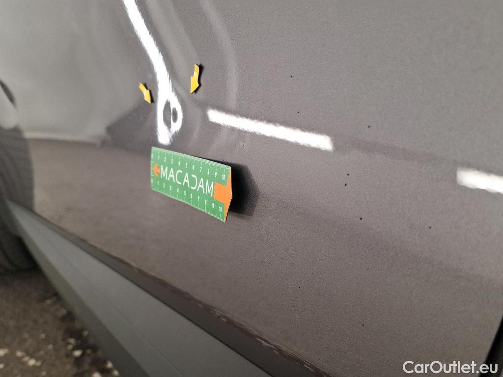  Renault  Captur RENAULT  / 2019 / 5P / SUV Business TCe 100 GPL -21 #10