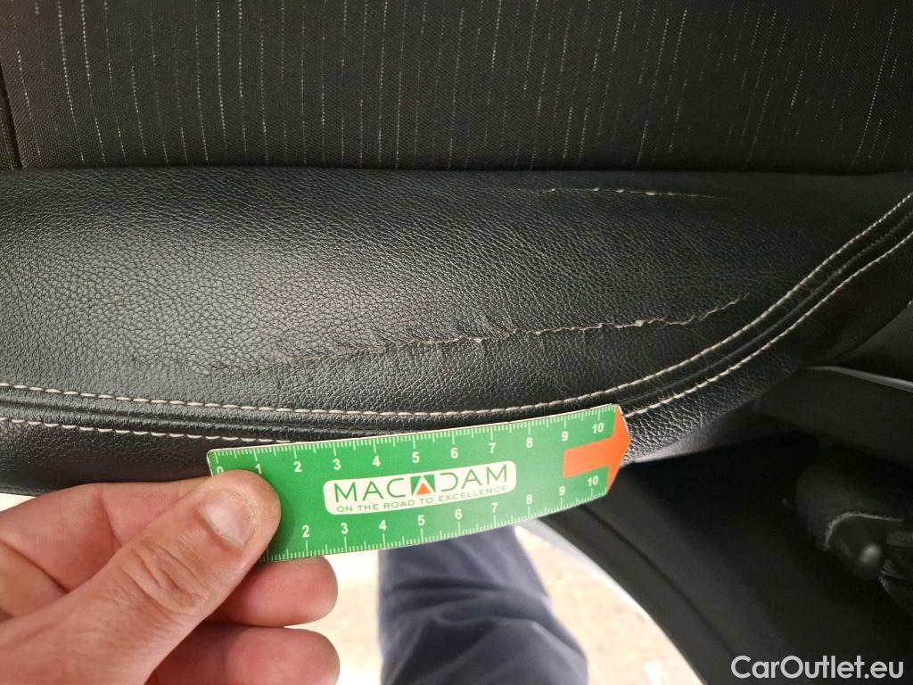  Renault  Austral RENAULT  / 2022 / 5P / Crossover TECHNO MILD HYBRID 160 AUTO #4