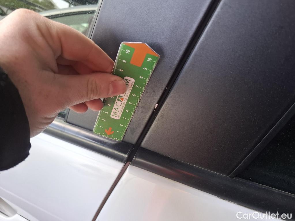  Renault  Clio  IV Business 0.9 TCe 90CV BVM5 E6 #32