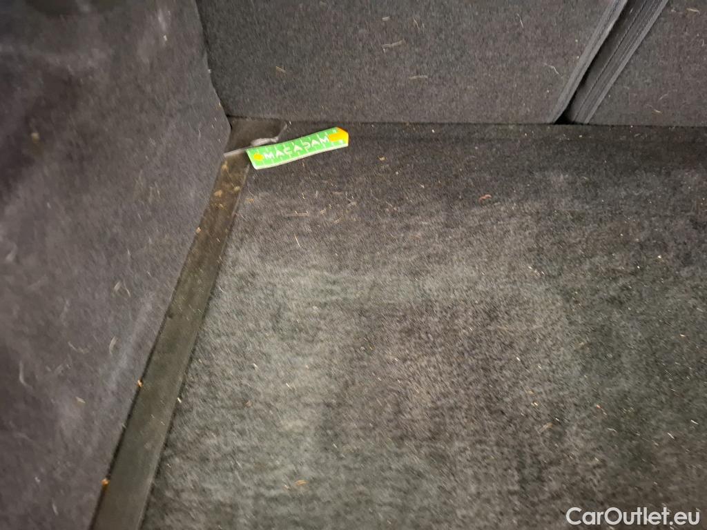  Renault  Captur  II Business 1.6 E-TECH Hybrid 145CV BVA6 E6d #22