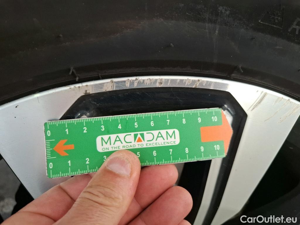  Renault  Austral RENAULT  / 2022 / 5P / Crossover TECHNO MILD HYBRID 160 AUTO #9