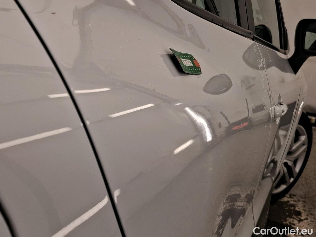  Renault  Clio  IV Business 0.9 TCe 90CV BVM5 E6 #22