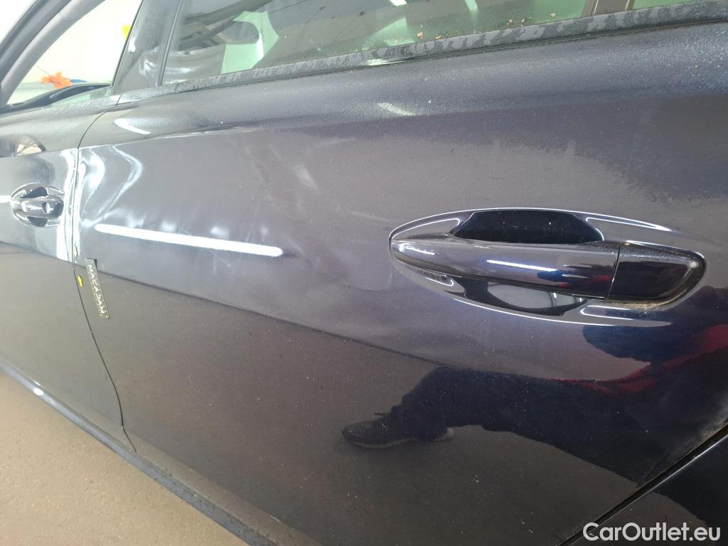  Peugeot  508 PEUGEOT  SW / 2018 / 5P / Break BlueHDi 130 S&S EAT8 Allure Pack #17