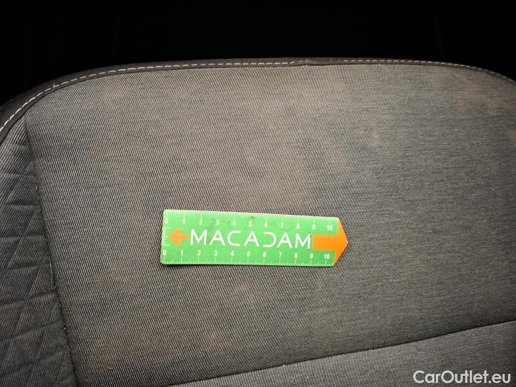  Renault  Captur  II Business 1.6 E-TECH Hybrid 145CV BVA6 E6d #37