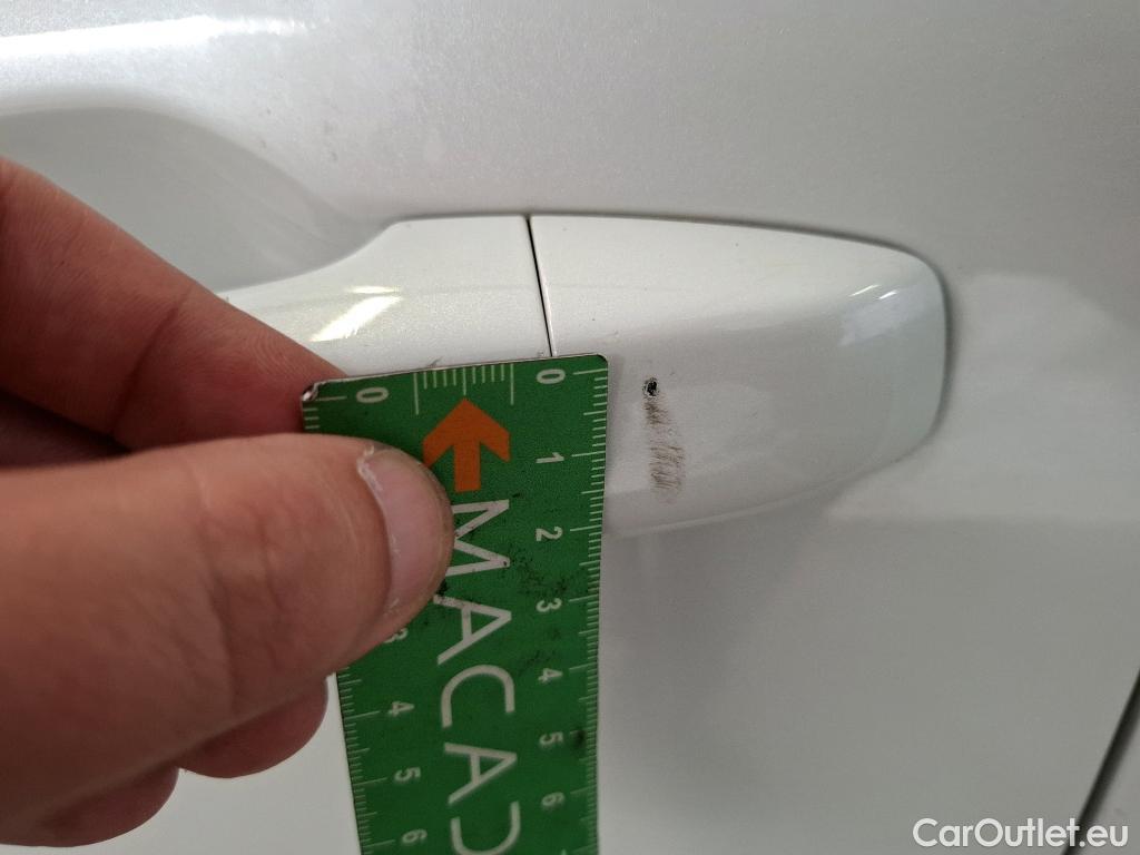  Renault  Captur  II Business 1.6 E-TECH Hybrid 145CV BVA6 E6d #47