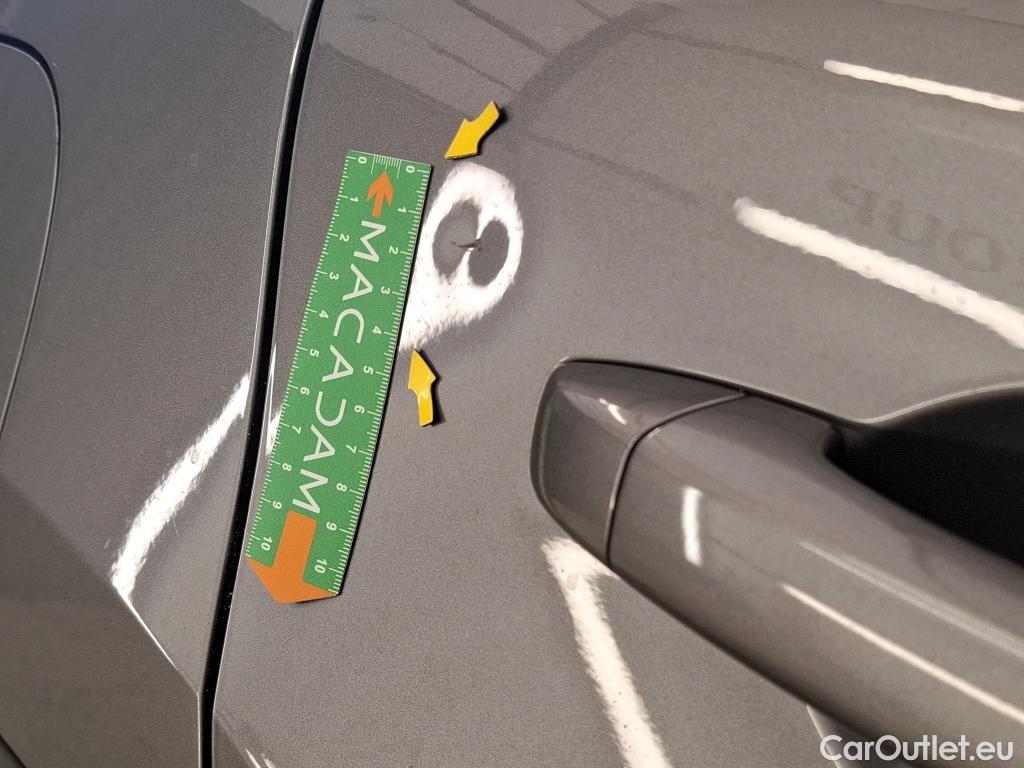  Renault  Captur RENAULT  / 2019 / 5P / SUV Business TCe 100 GPL -21 #16