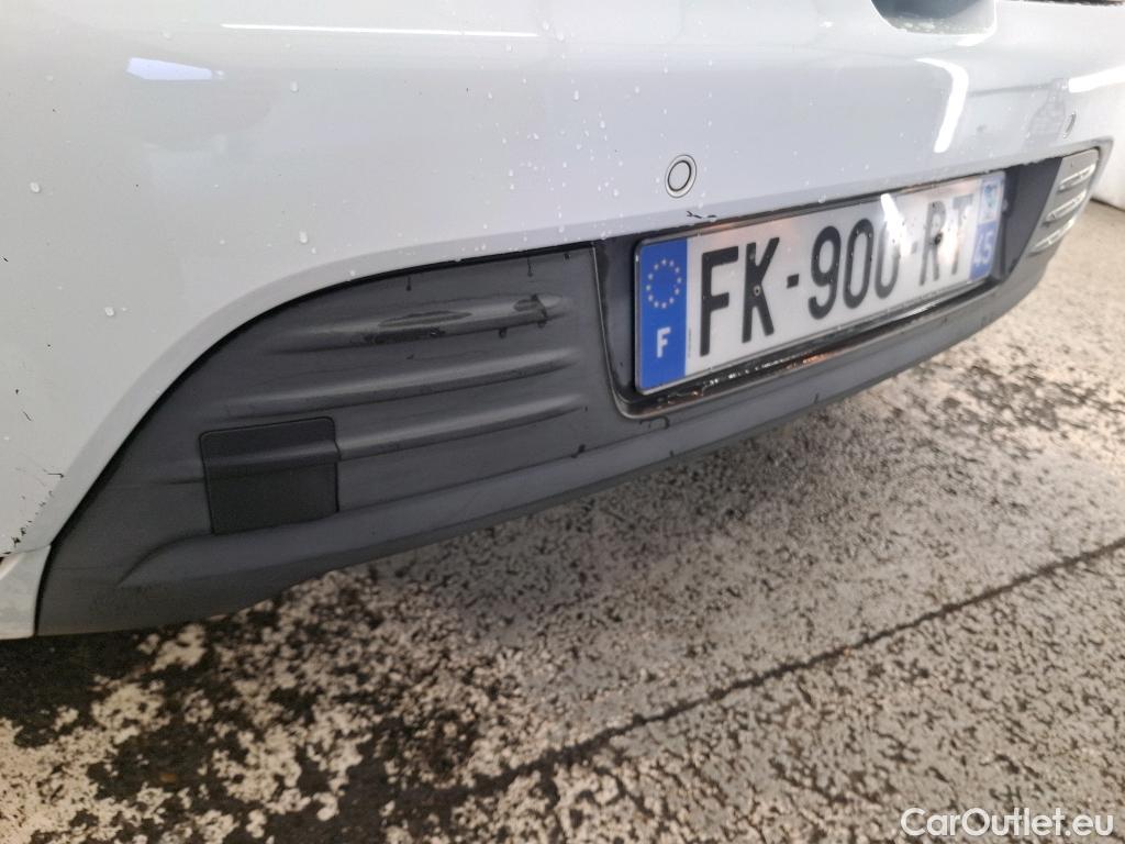  Renault  Clio  IV Business 0.9 TCe 90CV BVM5 E6 #25