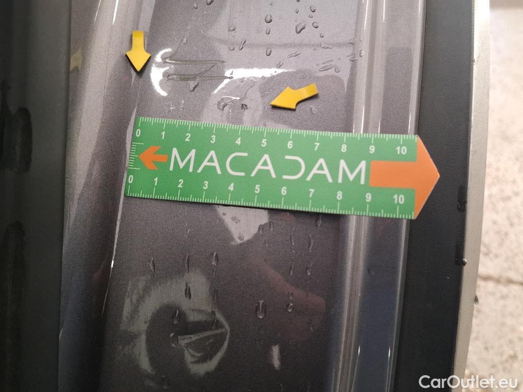  Renault  Captur RENAULT  / 2019 / 5P / SUV Business TCe 100 GPL -21 #27