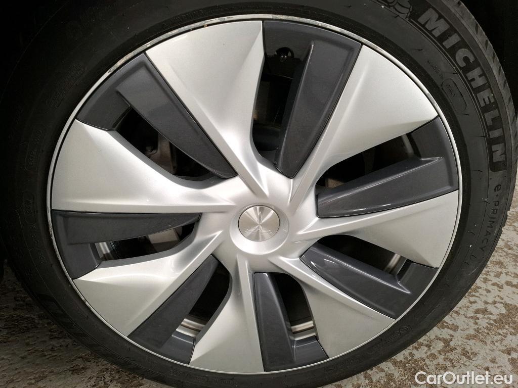  Tesla  Model Y TESLA  / 2020 / 5P / SUV Grand Autonomie Dual Motor AWD #8