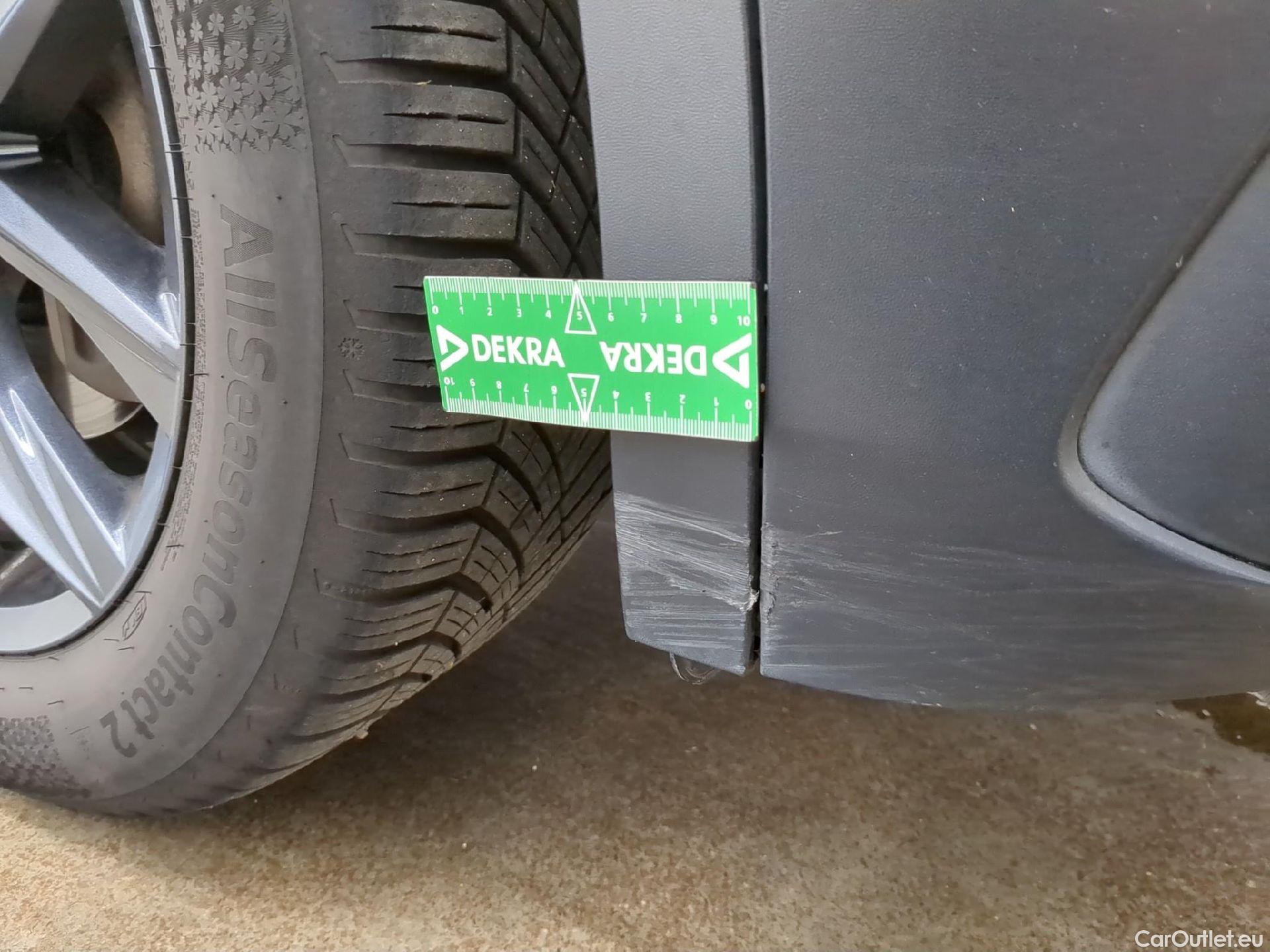  Volkswagen  Tiguan VOLKSWAGEN  Allspace / 2021 / 5P / SUV 1.5 TSI 150 DSG7 Life Busines #10