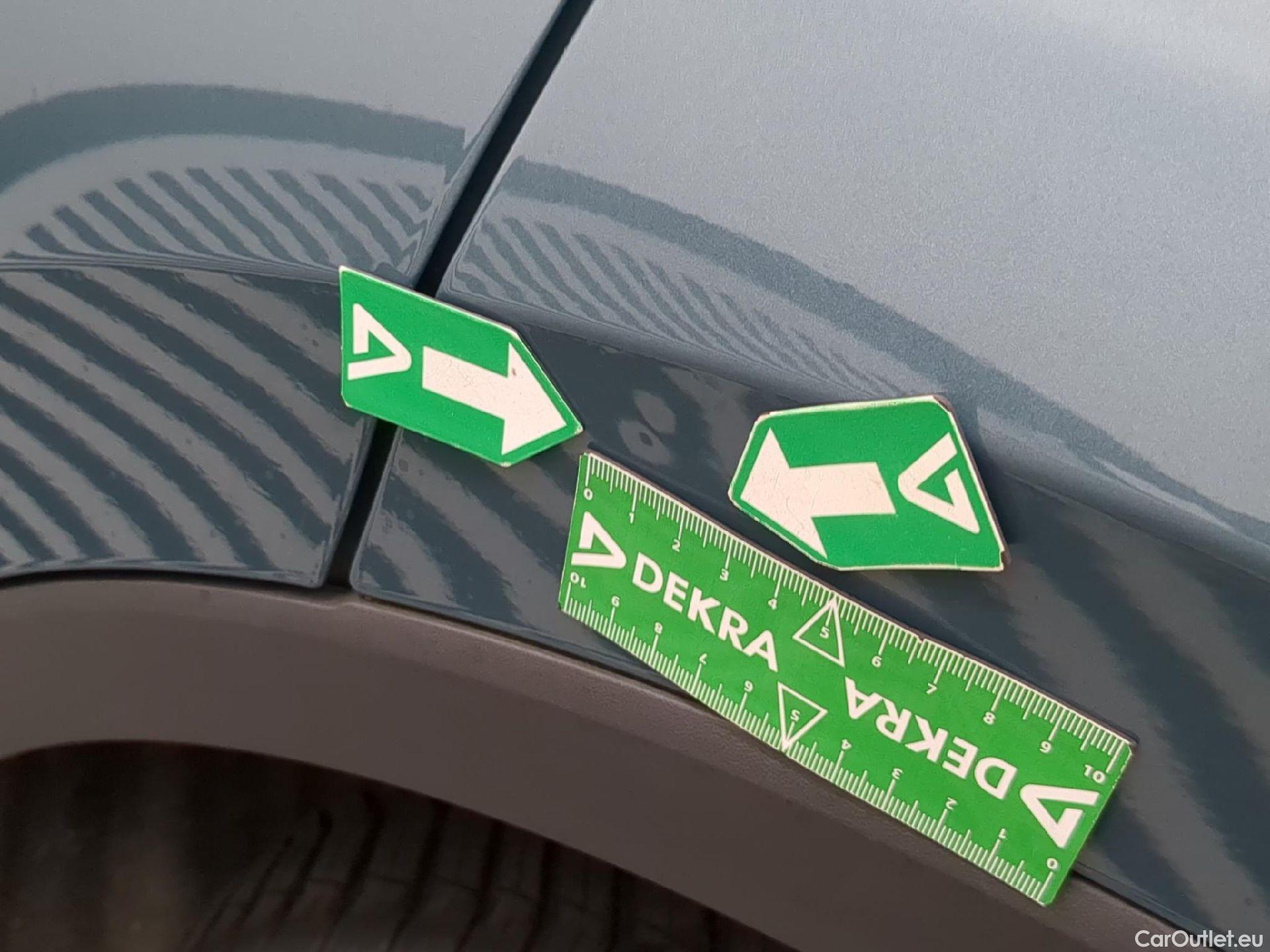  Volkswagen  Tiguan VOLKSWAGEN  Allspace / 2021 / 5P / SUV 1.5 TSI 150 DSG7 Life Busines #21