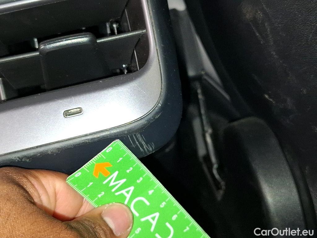  Tesla  Model Y TESLA  / 2020 / 5P / SUV Grand Autonomie Dual Motor AWD #24